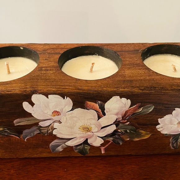 Sugar Mold Candle, Three hole sugar mold candle, lavender candle, Rustic candle - Picture 2 of 4